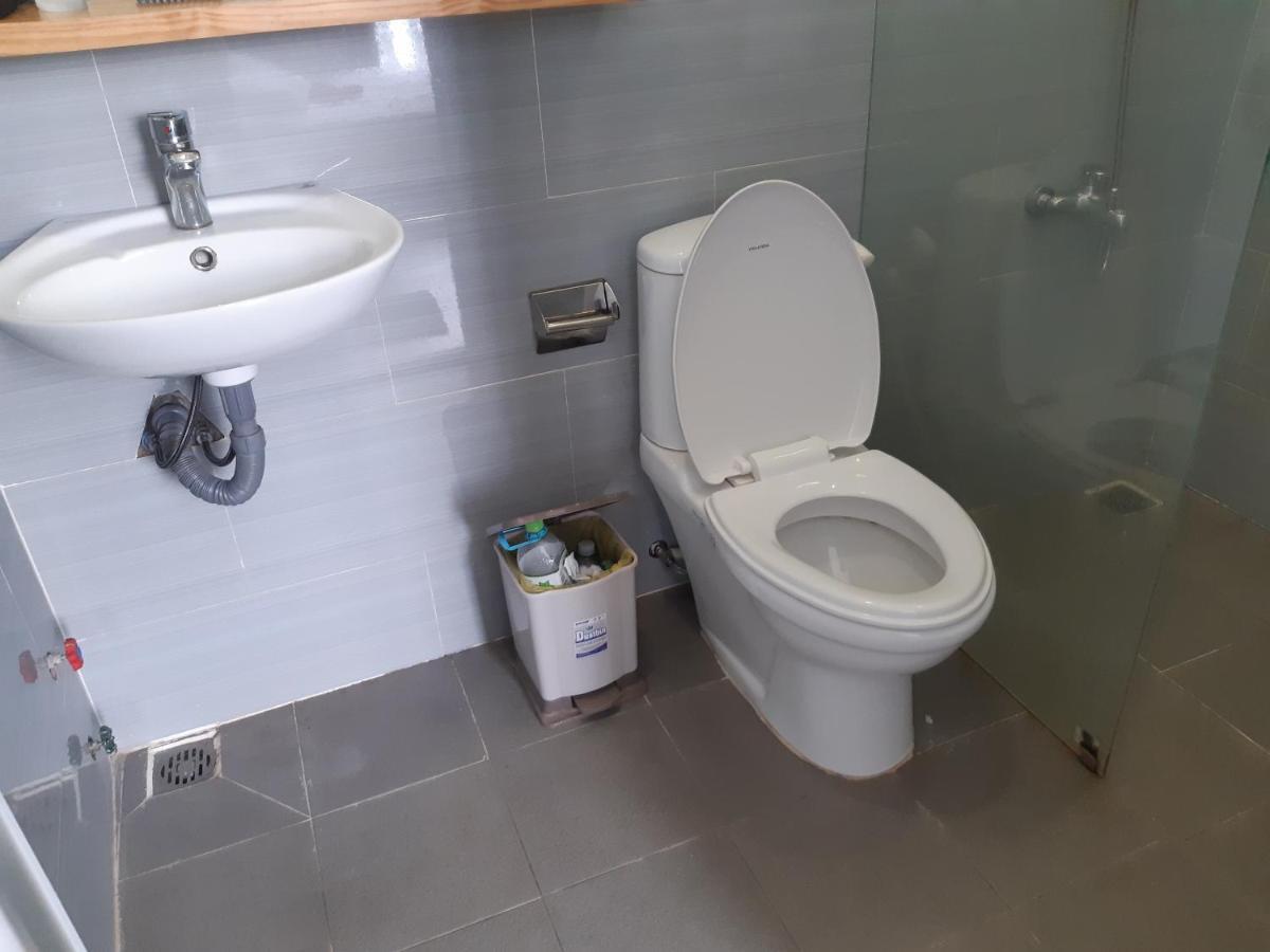 Yelo Hostel & Cafe Хошимін Екстер'єр фото